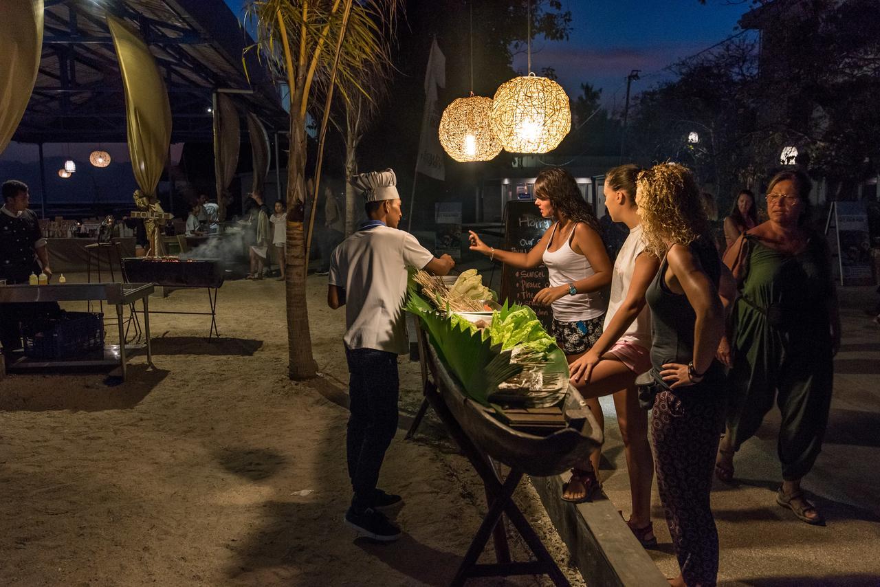 Hotel Ombak Paradise Gili Air Exteriör bild